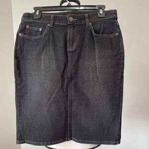 Garnet Hill denim jean skirt women's size 10P festival concert casual going out